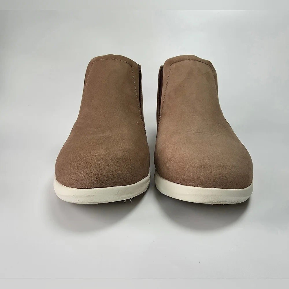 Olukai Women's Hawai‘iloa Manu Hope Taupe Grey/Off White Size 10